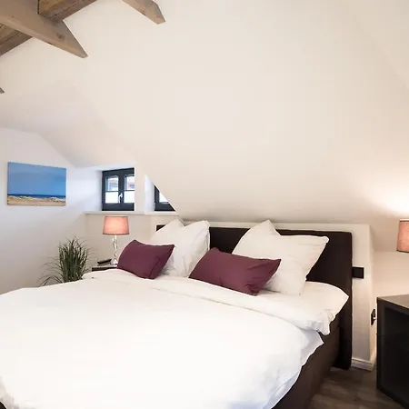 Reetdachhaus Norderdeich Reetdachhaus Norderdeich 17 Prázdninový dům